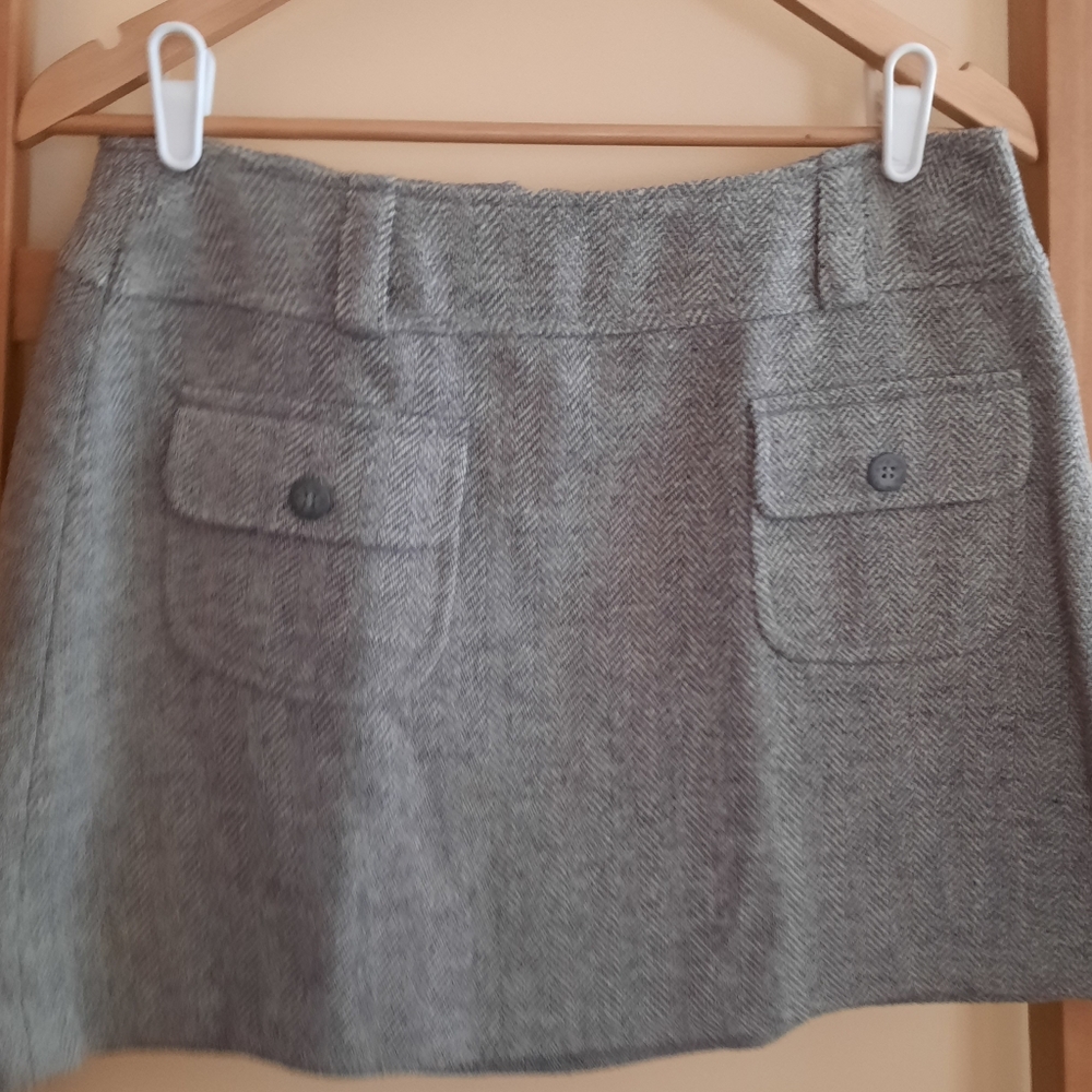 Wool skirt